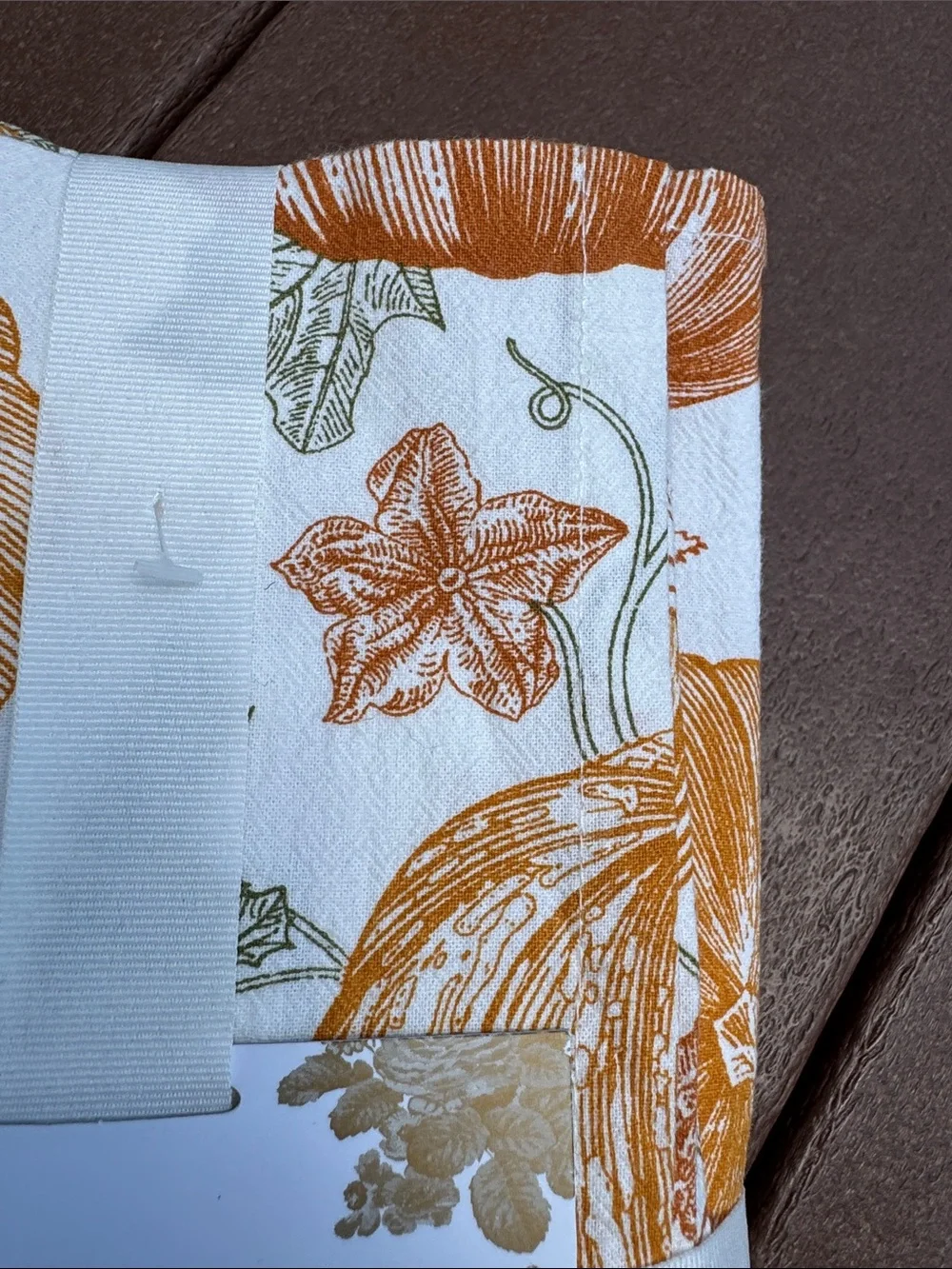 Shabby Chic Pumpkin & Vine Cloth Napkins — Orange and Green Set of 8 fall